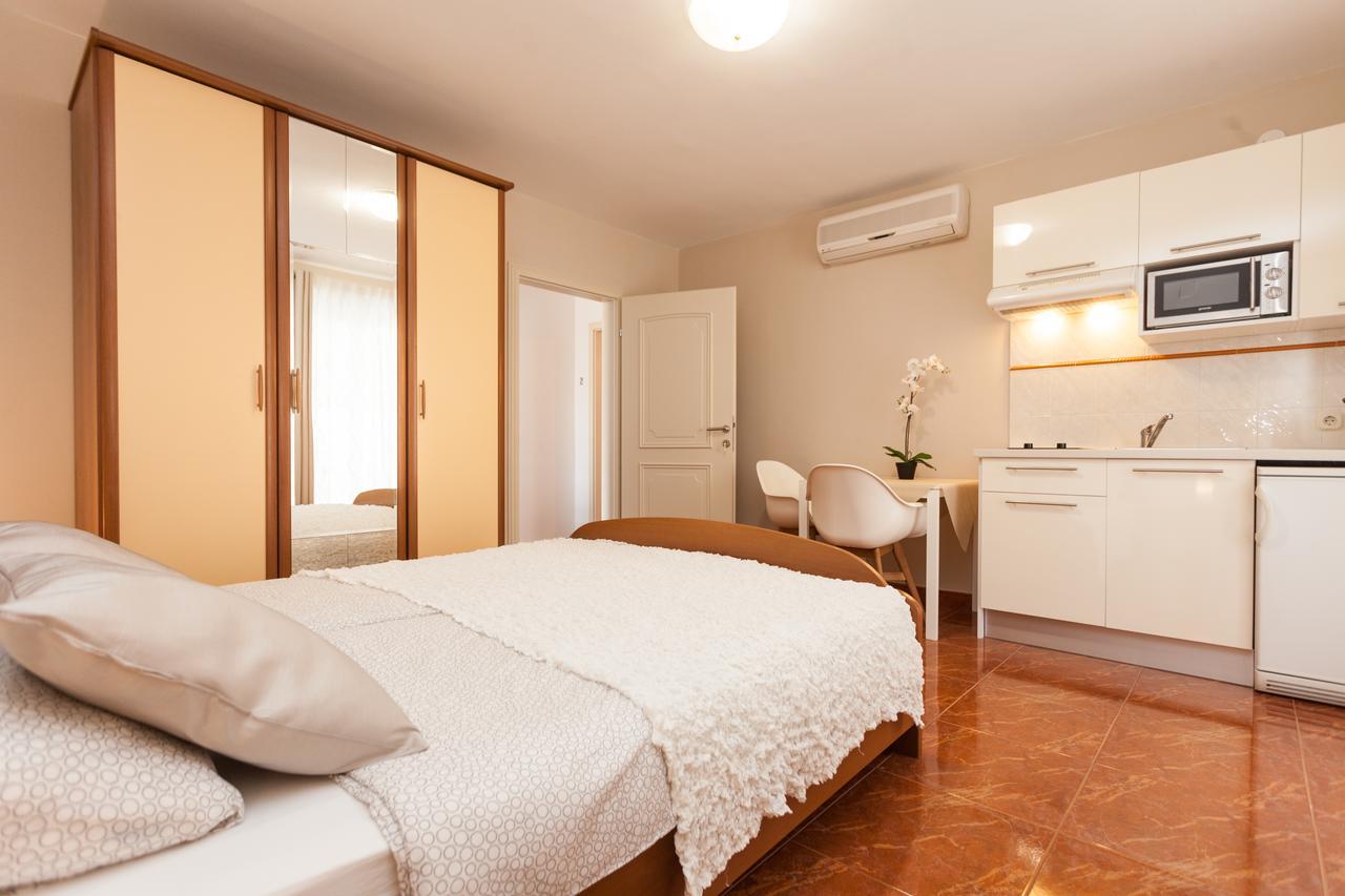 Apartments Alice Rovinj Exterior foto